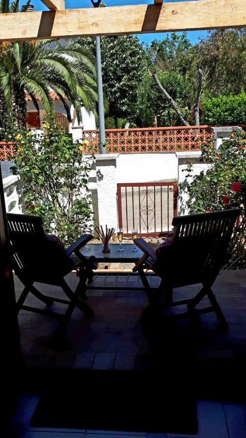 Casa Els Rosers Wifi L'Escala Exterior photo